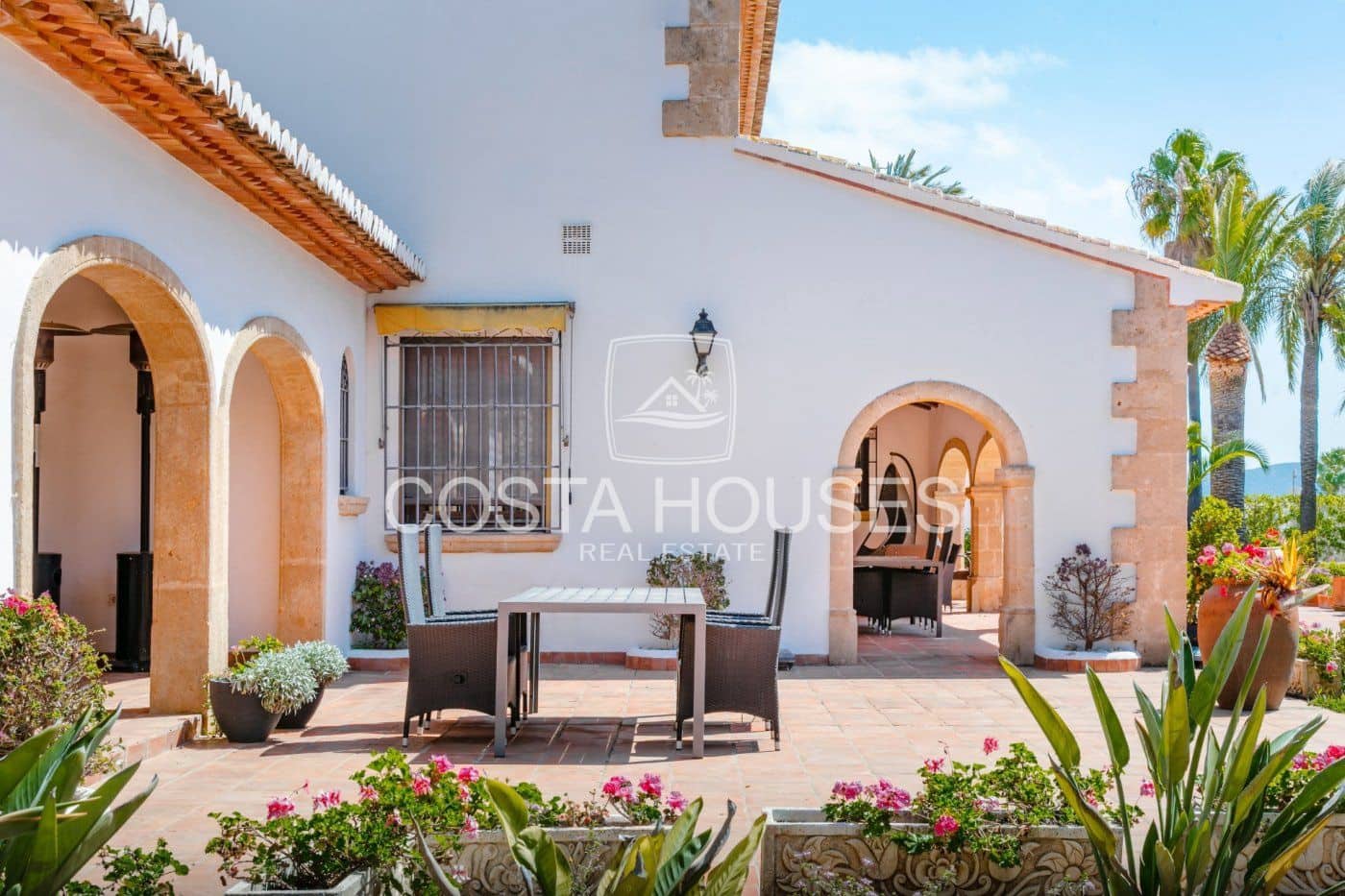 13 quarto Quinta/Casa Rural para venda em Los Cerezos com piscina garagem - 3 450 000 € (Ref: 8864054)