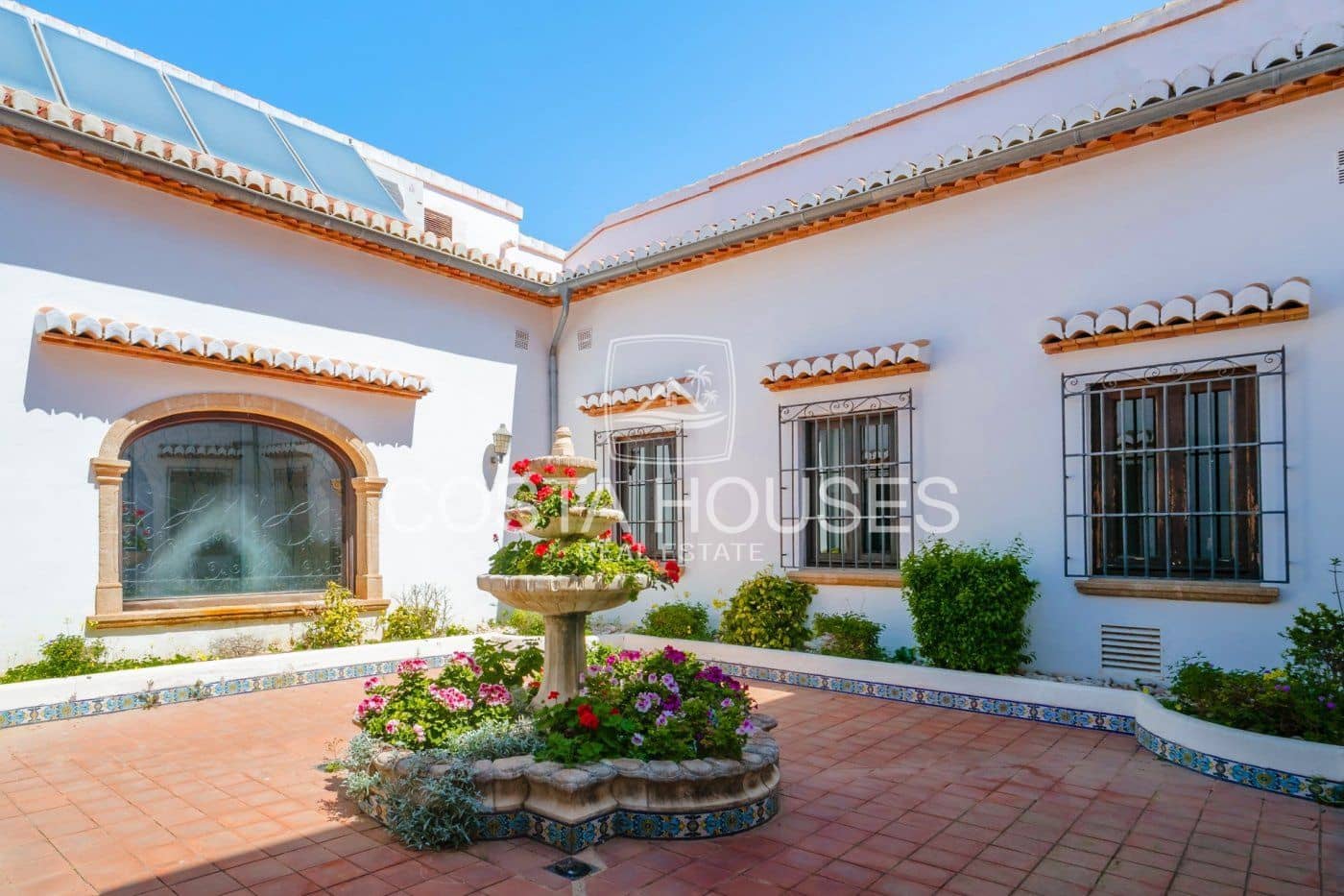 13 quarto Quinta/Casa Rural para venda em Los Cerezos com piscina garagem - 3 450 000 € (Ref: 8864054)