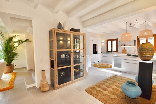 5 slaapkamer Finca/Landhuis te koop in Son Macia, Manacor met zwembad garage - € 3.490.000 (Ref: 8864057)