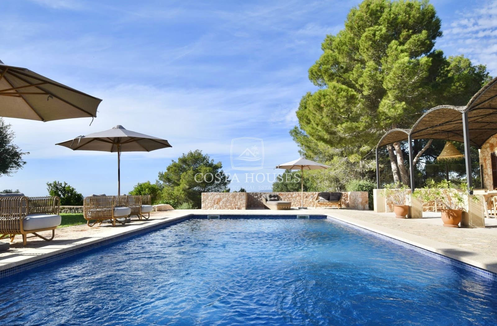 5 slaapkamer Finca/Landhuis te koop in Son Macia met zwembad garage - € 3.490.000 (Ref: 8864057)