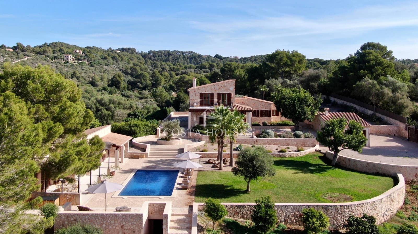 5 slaapkamer Finca/Landhuis te koop in Son Macia met zwembad garage - € 3.490.000 (Ref: 8864057)