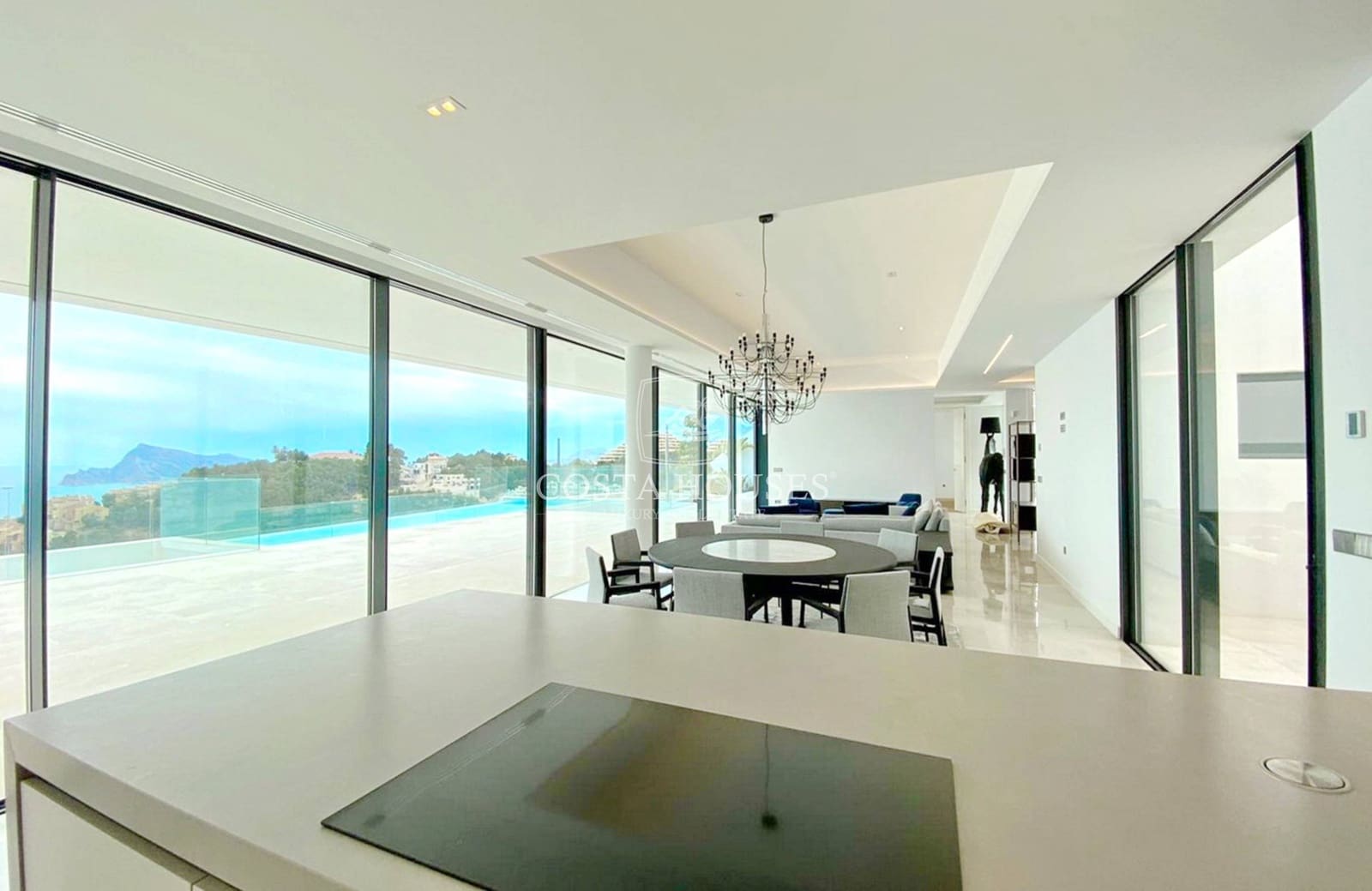 5 bedroom Villa for sale in Altea with pool garage - € 3,500,000 (Ref: 8864062)