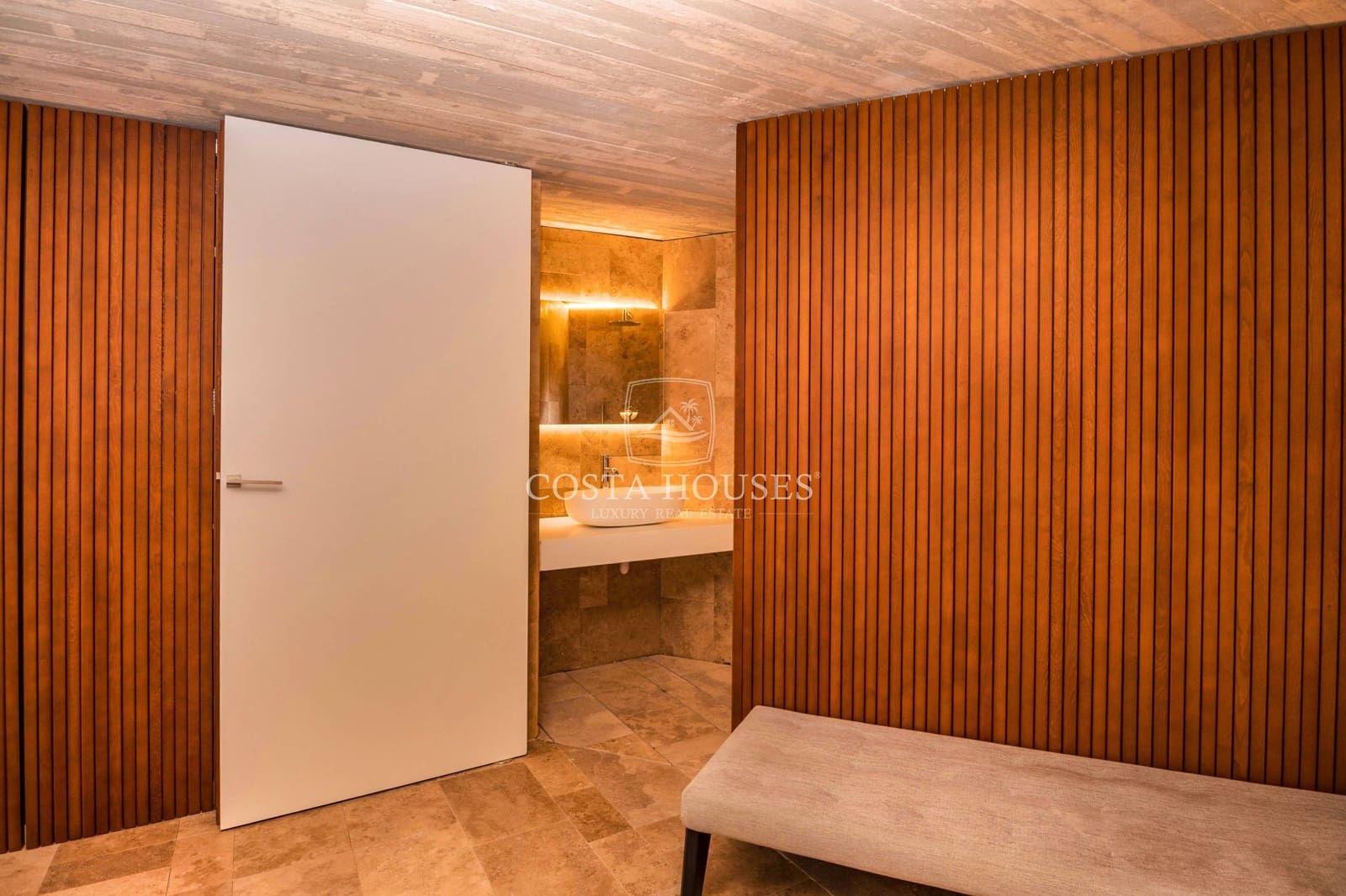 4 slaapkamer Villa te koop in Benissa met zwembad - € 2.750.000 (Ref: 8864064)