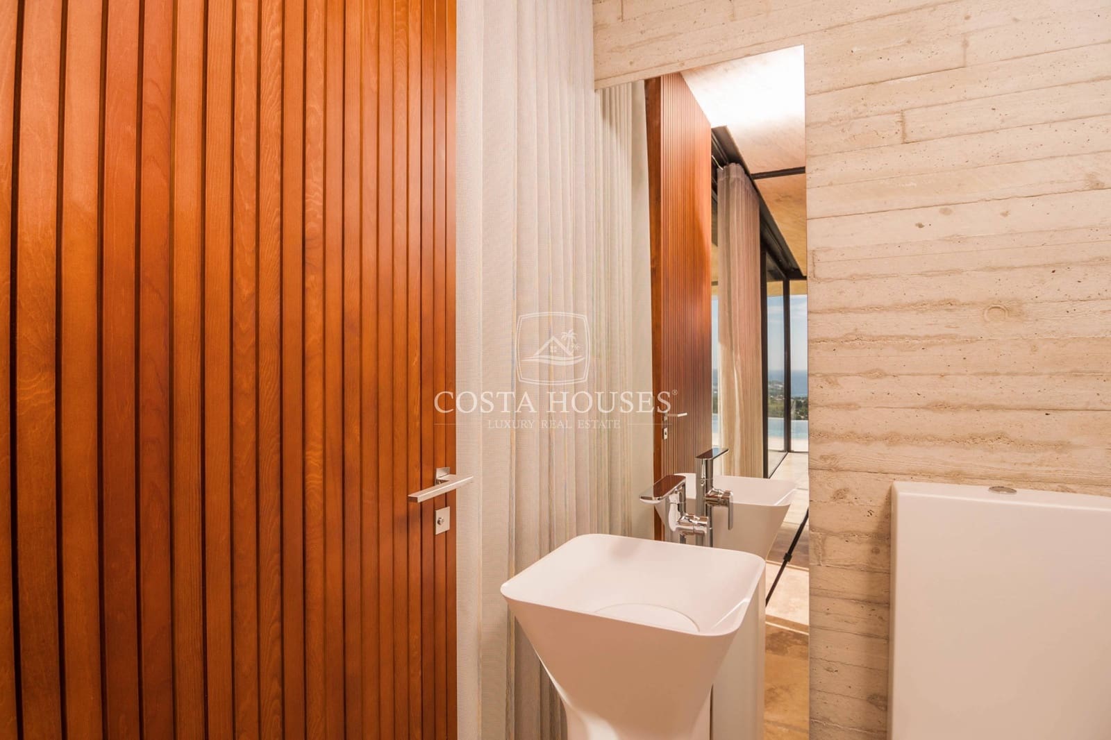 4 slaapkamer Villa te koop in Benissa met zwembad - € 2.750.000 (Ref: 8864064)