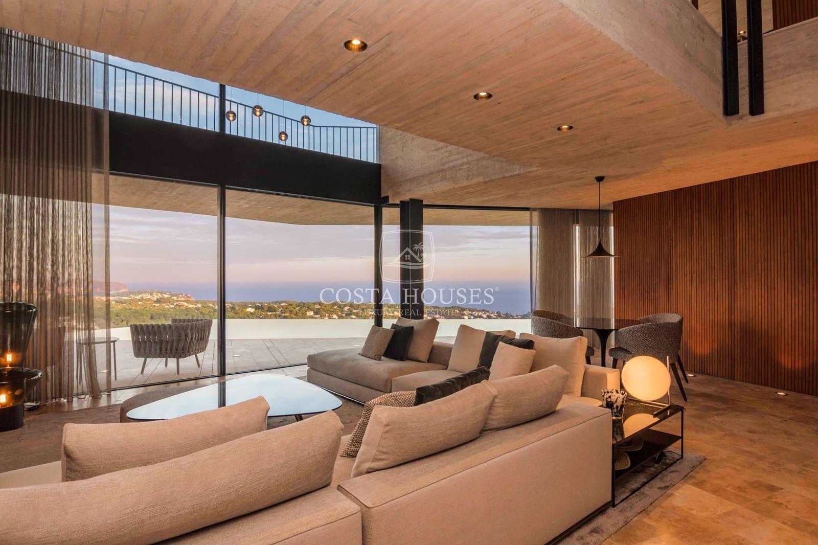 4 slaapkamer Villa te koop in Benissa met zwembad - € 2.750.000 (Ref: 8864064)