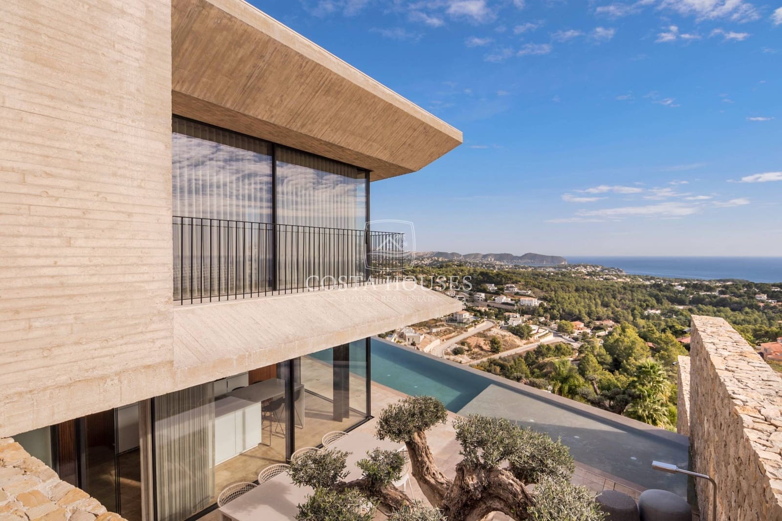 4 slaapkamer Villa te koop in Benissa met zwembad - € 2.750.000 (Ref: 8864064)