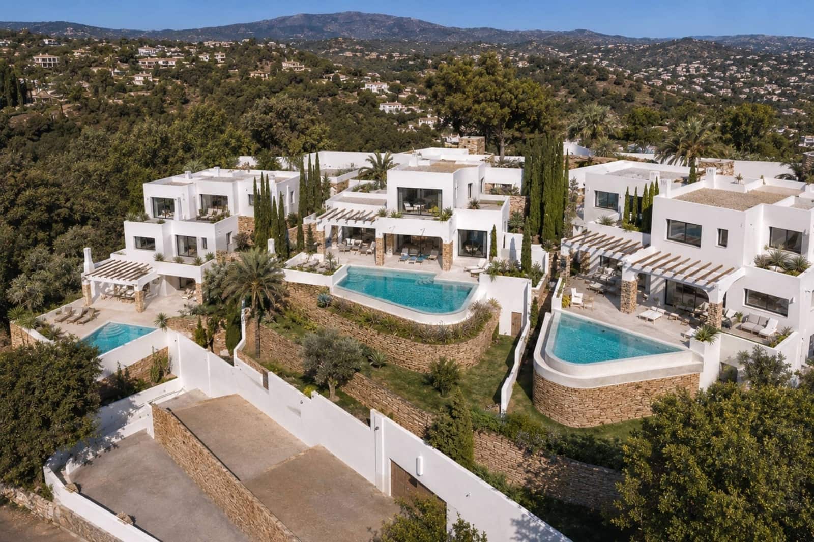 6 bedroom Villa for sale in Moraira with pool garage - € 3,700,000 (Ref: 8864068)