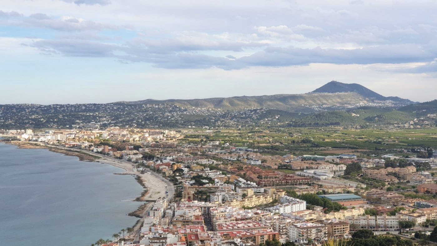 Chalet de 4 habitaciones en Javea / Xàbia en venta con piscina garaje - 3.985.000 € (Ref: 8864074)