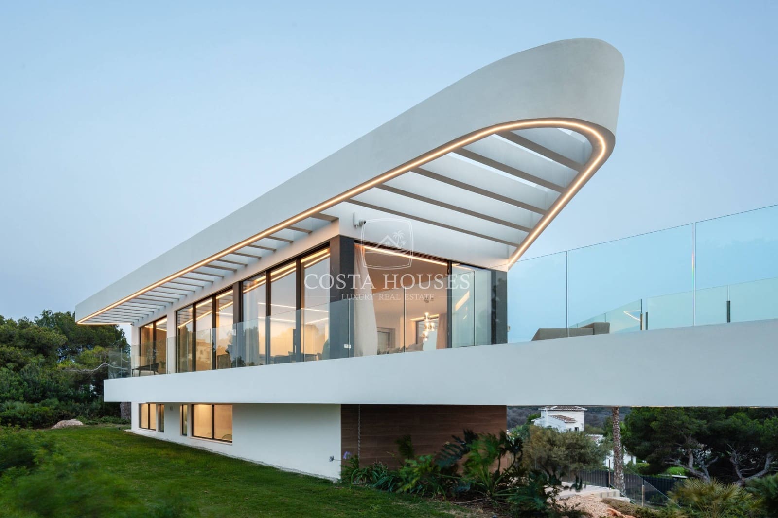 5 slaapkamer Villa te koop in Javea / Xabia met zwembad garage - € 4.125.000 (Ref: 8864075)