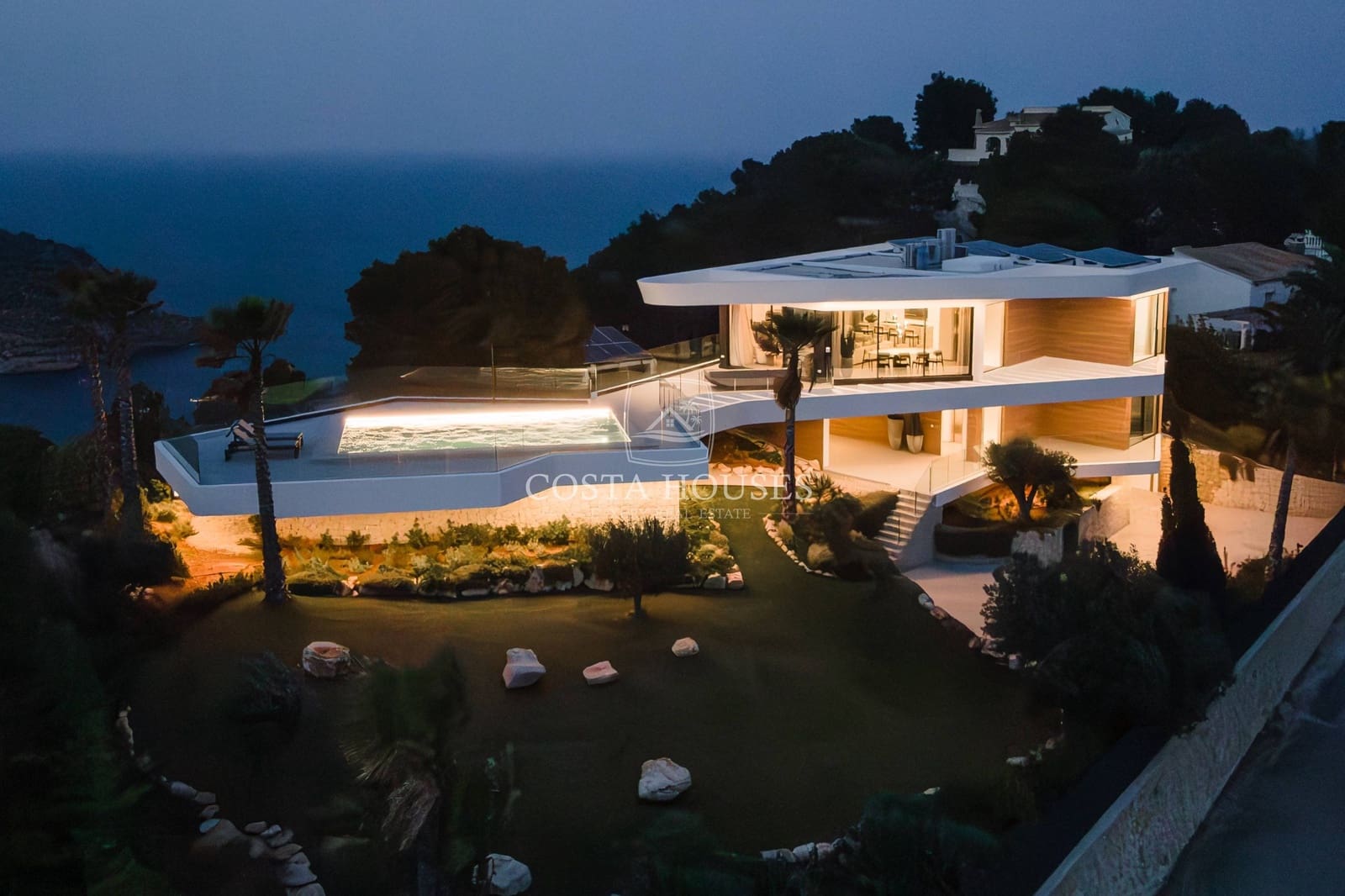 5 slaapkamer Villa te koop in Javea / Xabia met zwembad garage - € 4.125.000 (Ref: 8864075)