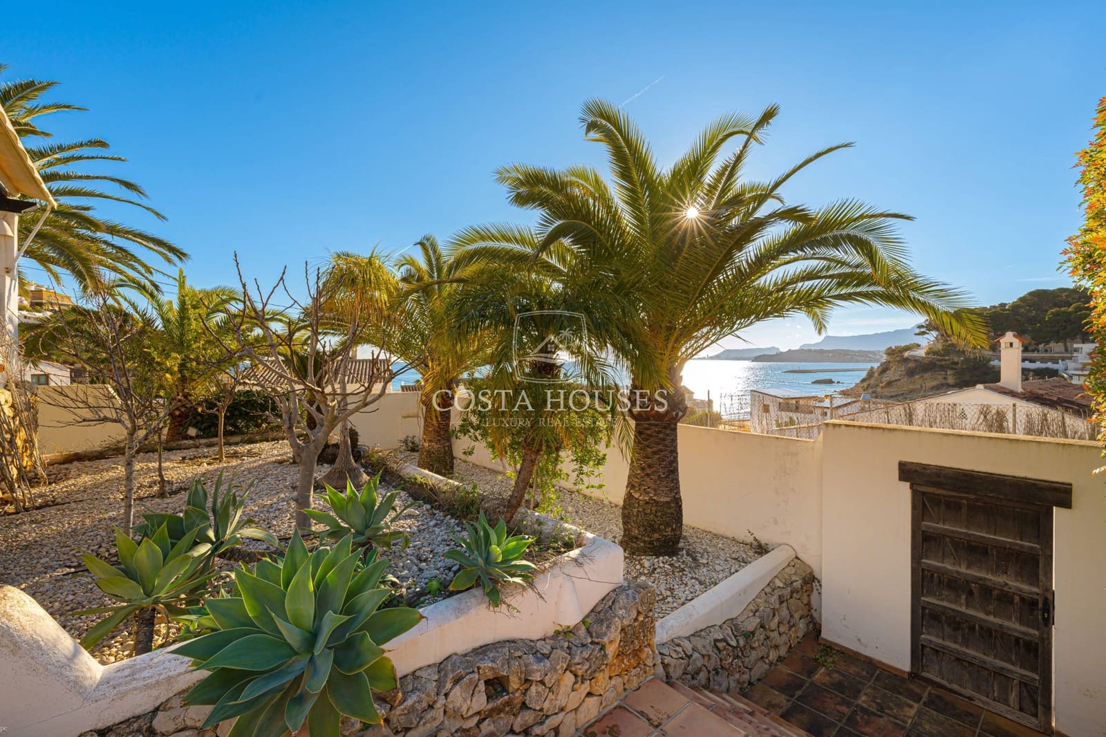 Chalet de 5 habitaciones en Moraira en venta con piscina - 3.995.000 € (Ref: 8864077)