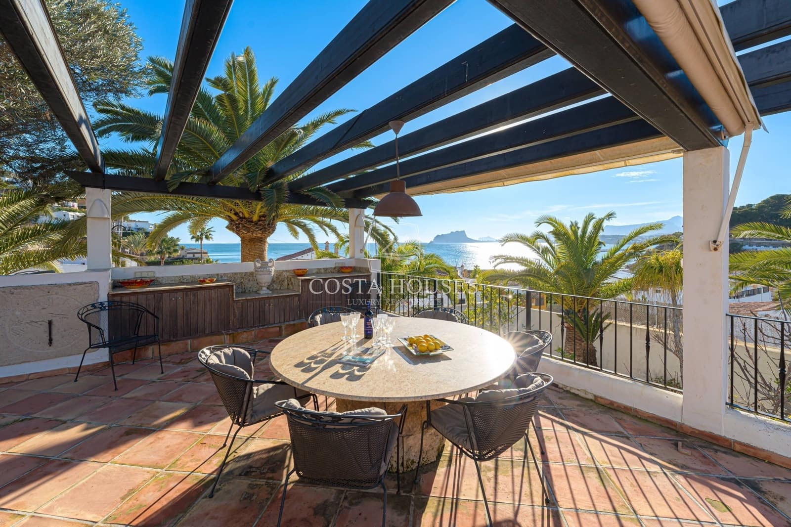 Chalet de 5 habitaciones en Moraira en venta con piscina - 3.995.000 € (Ref: 8864077)