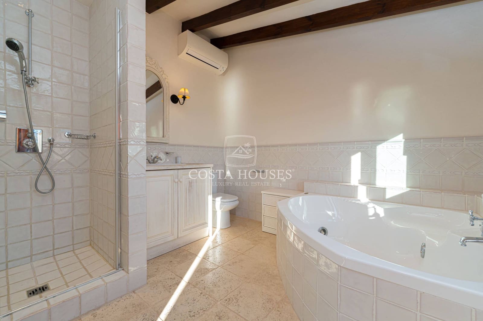 Chalet de 5 habitaciones en Moraira en venta con piscina - 3.995.000 € (Ref: 8864077)