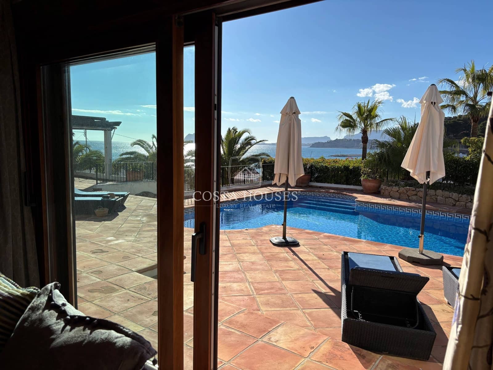 Chalet de 5 habitaciones en Moraira en venta con piscina - 3.995.000 € (Ref: 8864077)