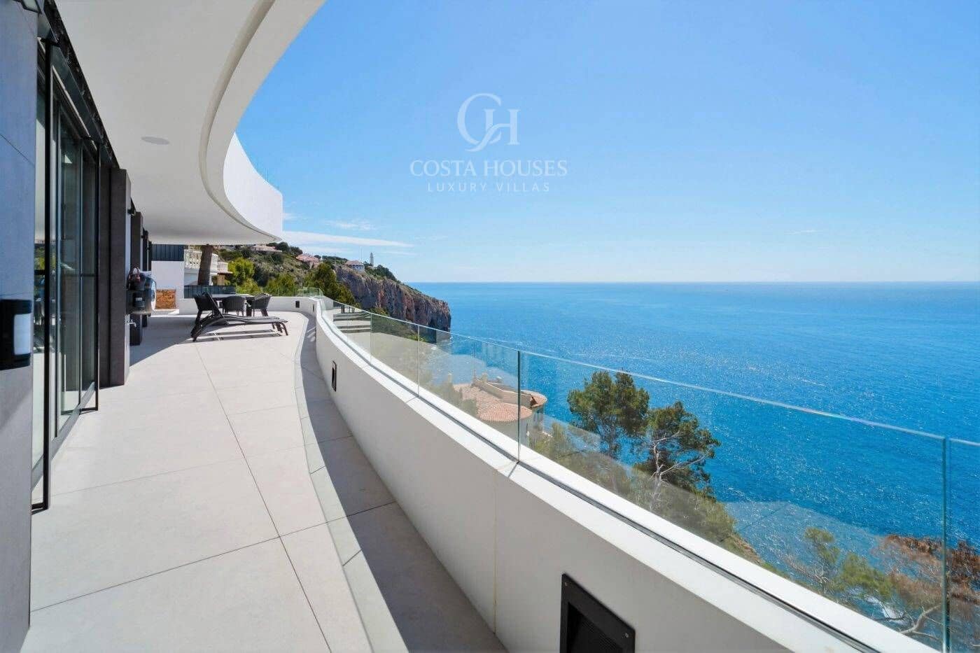 3 bedroom Villa for sale in Javea / Xabia with pool garage - € 4,200,000 (Ref: 8864082)