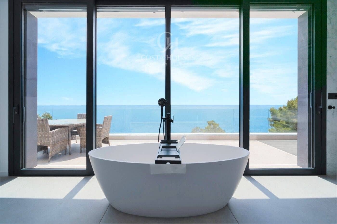 3 bedroom Villa for sale in Javea / Xabia with pool garage - € 4,200,000 (Ref: 8864082)