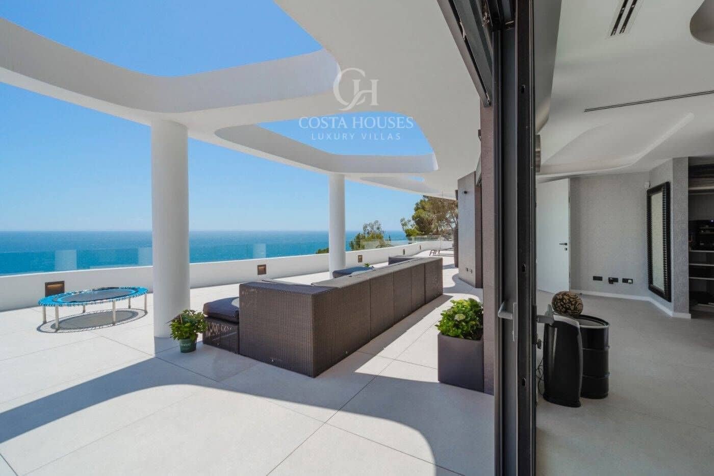 3 bedroom Villa for sale in Javea / Xabia with pool garage - € 4,200,000 (Ref: 8864082)