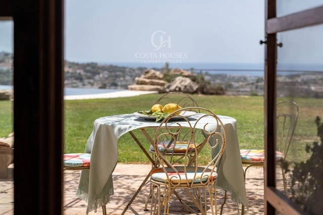 4 bedroom Finca/Country House for sale in Teulada Pueblo, Teulada-Moraira with pool garage - € 4,200,000 (Ref: 8864083)