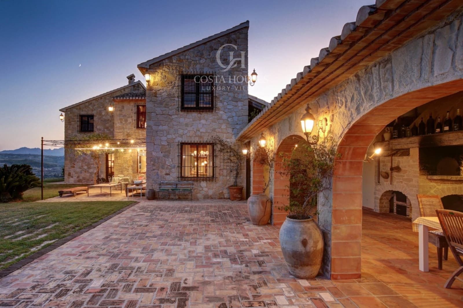 4 camera da letto Finca/Casa di Campagna in vendita in Teulada con piscina garage - 4.200.000 € (Rif: 8864083)