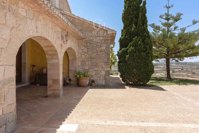 4 bedroom Finca/Country House for sale in Teulada Pueblo, Teulada-Moraira with pool garage - € 4,200,000 (Ref: 8864083)