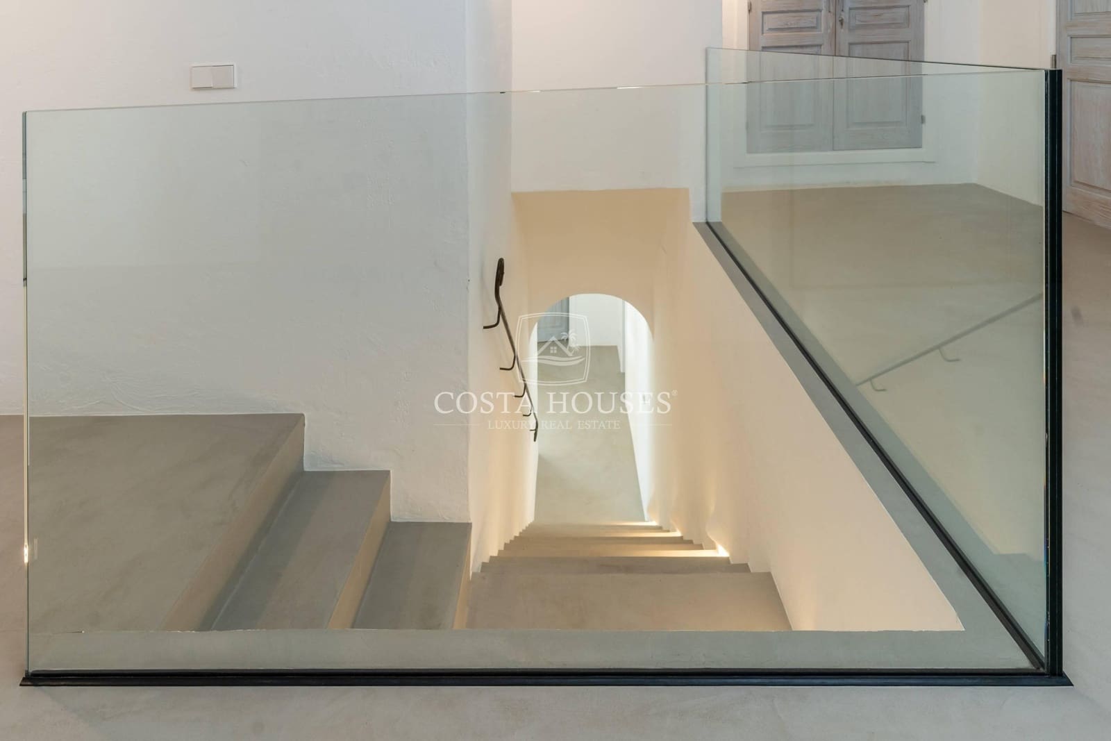 5 bedroom Villa for sale in Moraira with pool garage - € 4,700,000 (Ref: 8864090)