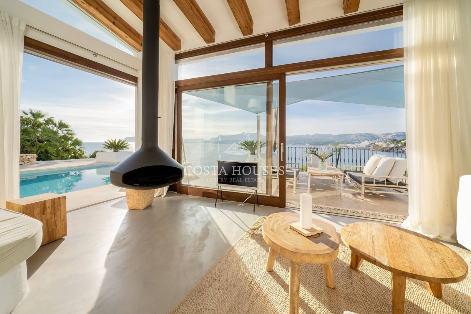 5 bedroom Villa for sale in Moraira with pool garage - € 4,700,000 (Ref: 8864090)