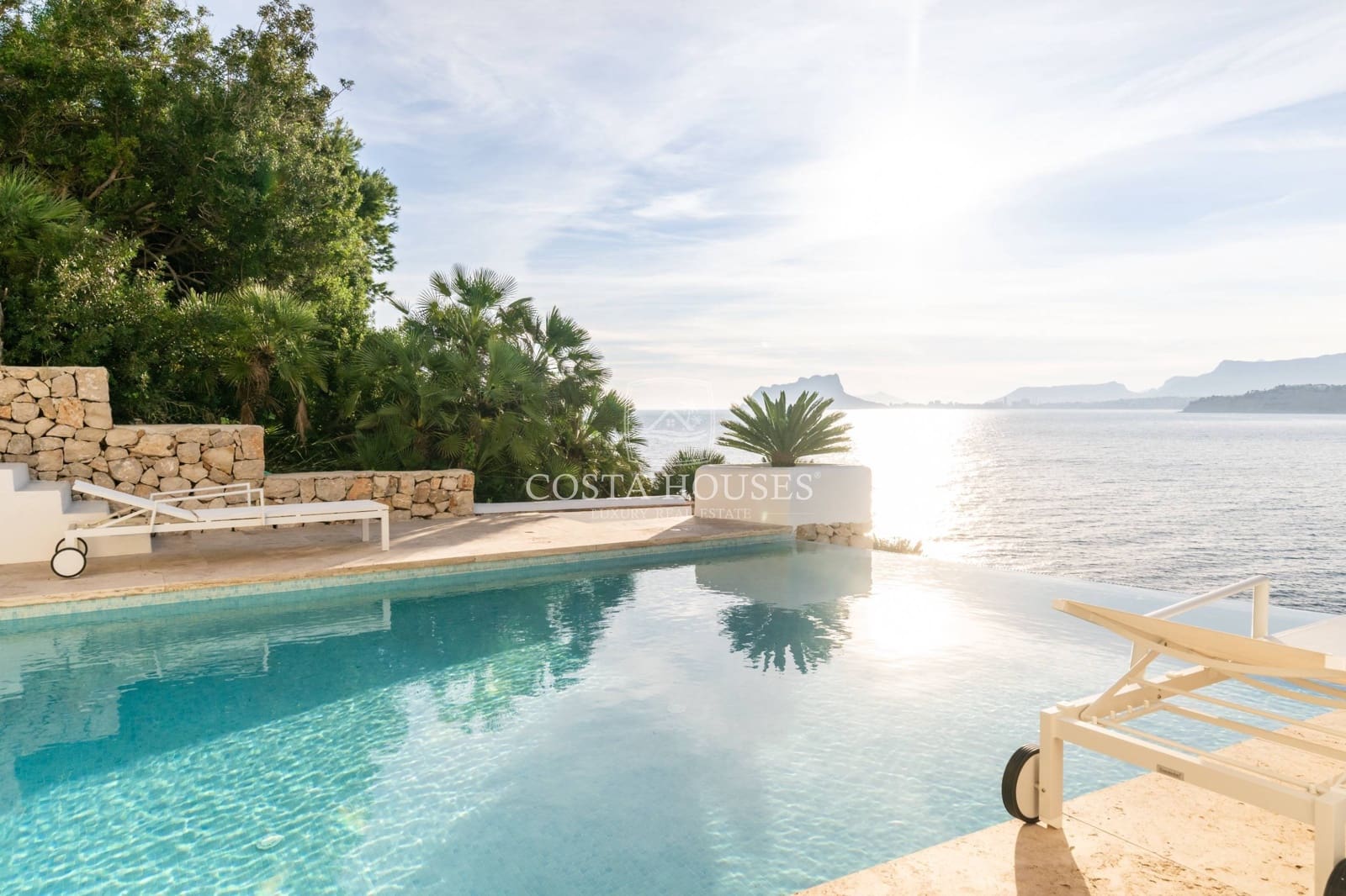 5 bedroom Villa for sale in Moraira with pool garage - € 4,700,000 (Ref: 8864090)