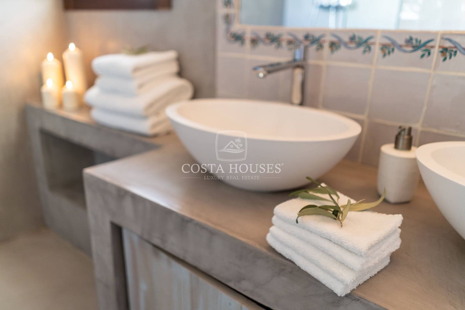 5 bedroom Villa for sale in Moraira with pool garage - € 4,700,000 (Ref: 8864090)