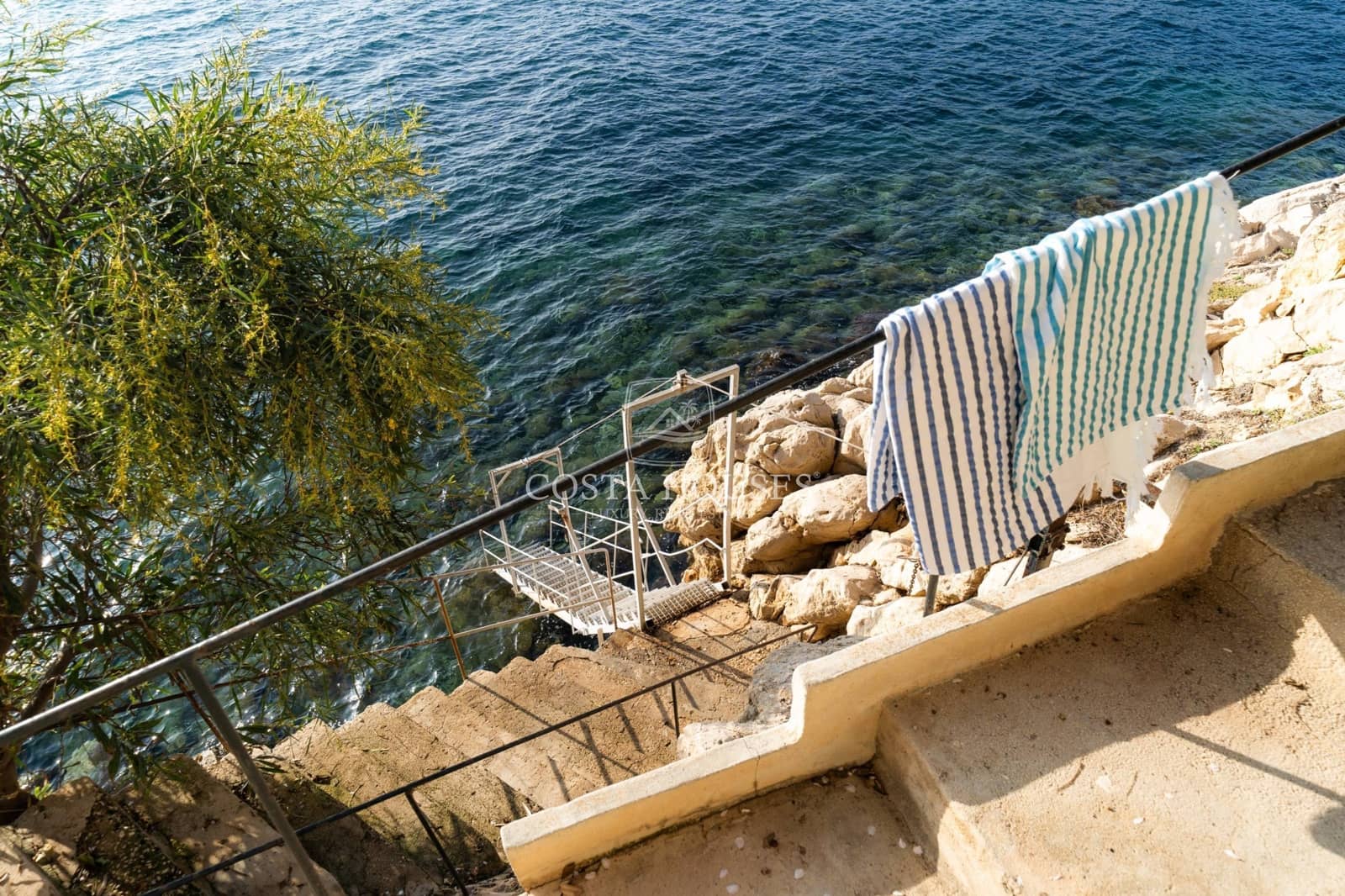 5 bedroom Villa for sale in Moraira with pool garage - € 4,700,000 (Ref: 8864090)