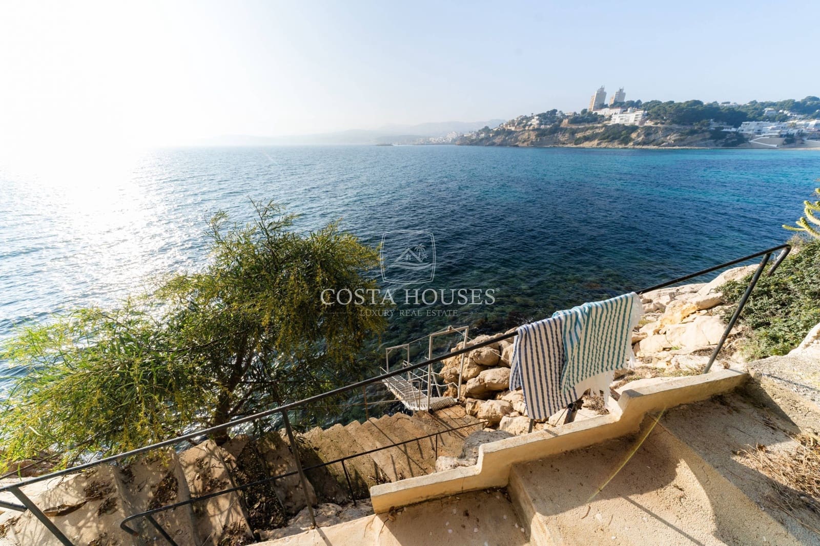 5 bedroom Villa for sale in Moraira with pool garage - € 4,700,000 (Ref: 8864090)