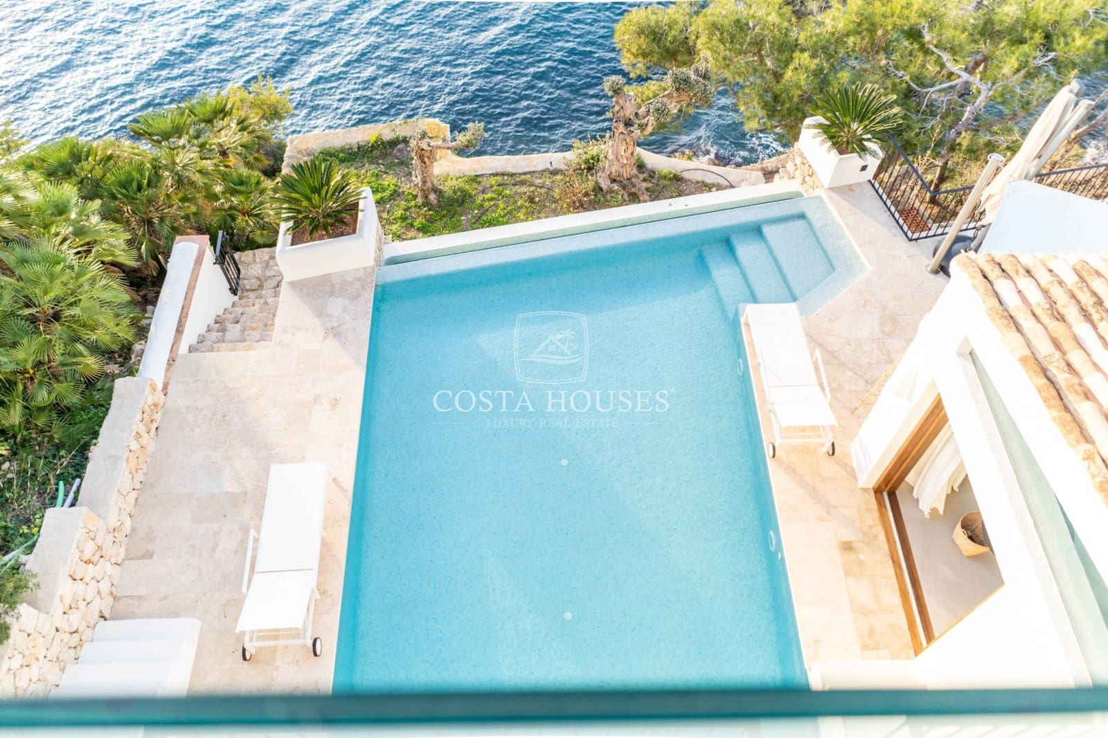 5 bedroom Villa for sale in Moraira with pool garage - € 4,700,000 (Ref: 8864090)