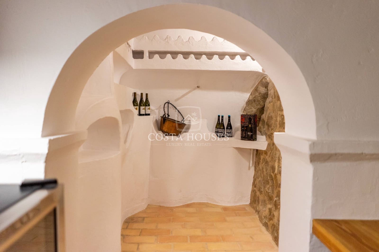 5 bedroom Villa for sale in Moraira with pool garage - € 4,700,000 (Ref: 8864090)