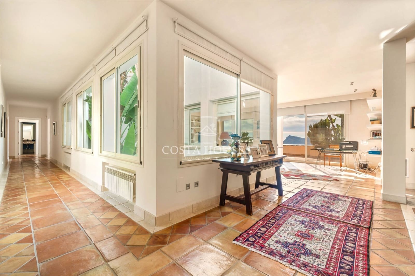 9 bedroom Villa for sale in Altea with pool garage - € 4,725,000 (Ref: 8864091)