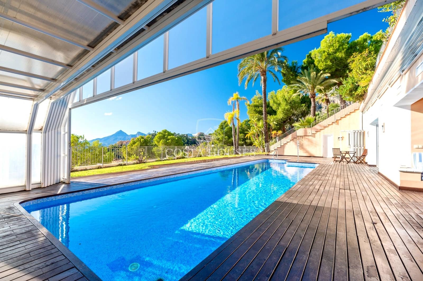 9 bedroom Villa for sale in Altea with pool garage - € 4,725,000 (Ref: 8864091)