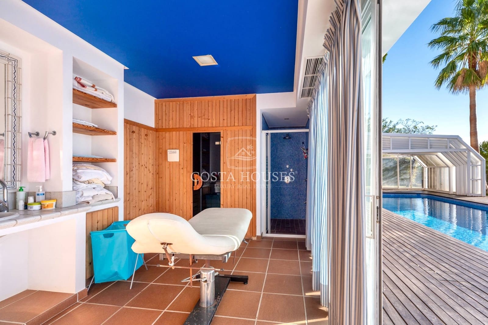 9 bedroom Villa for sale in Altea with pool garage - € 4,725,000 (Ref: 8864091)