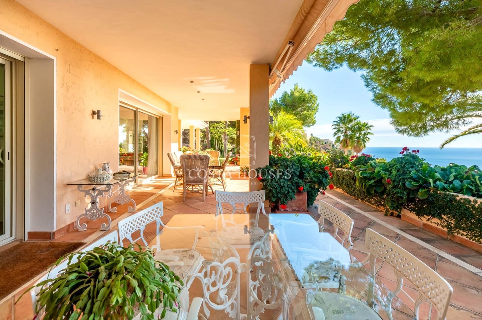 9 bedroom Villa for sale in Altea with pool garage - € 4,725,000 (Ref: 8864091)