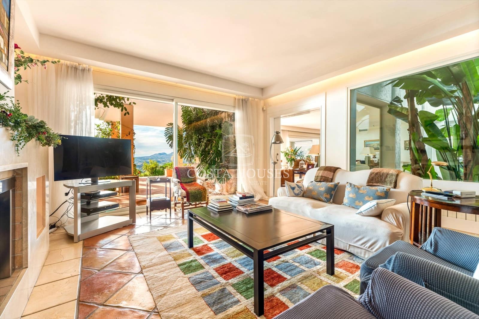 9 bedroom Villa for sale in Altea with pool garage - € 4,725,000 (Ref: 8864091)