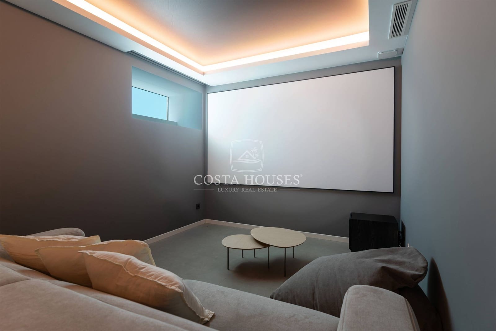 6 slaapkamer Villa te koop in Cumbre del Sol met zwembad garage - € 4.800.000 (Ref: 8864092)