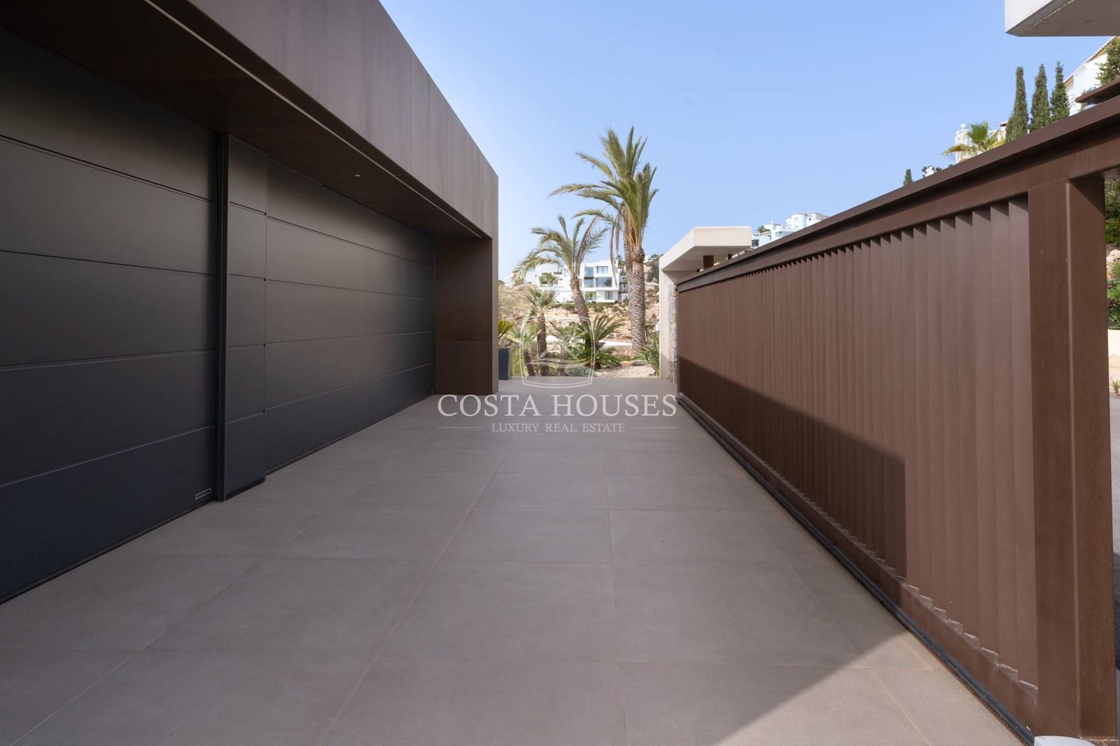 6 slaapkamer Villa te koop in Cumbre del Sol met zwembad garage - € 4.800.000 (Ref: 8864092)