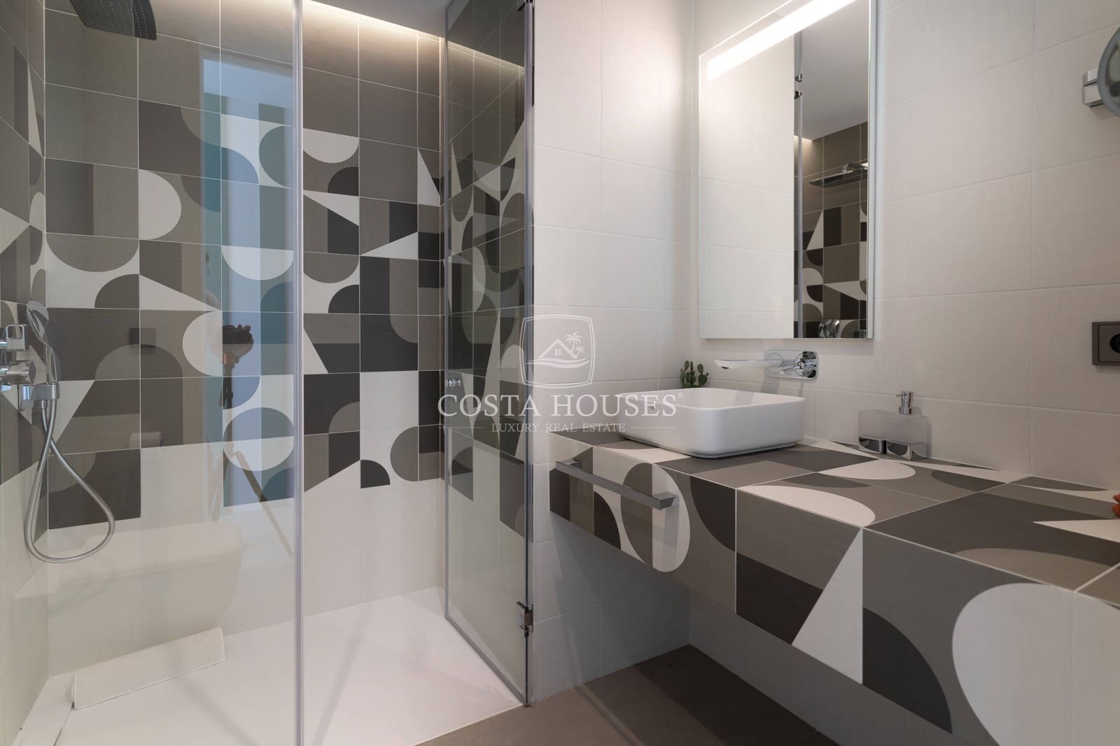 6 slaapkamer Villa te koop in Cumbre del Sol met zwembad garage - € 4.800.000 (Ref: 8864092)