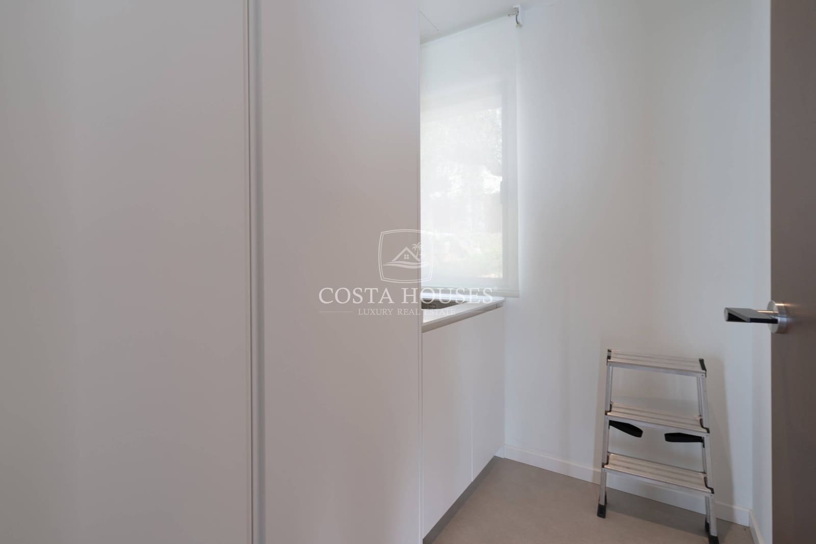 6 slaapkamer Villa te koop in Cumbre del Sol met zwembad garage - € 4.800.000 (Ref: 8864092)