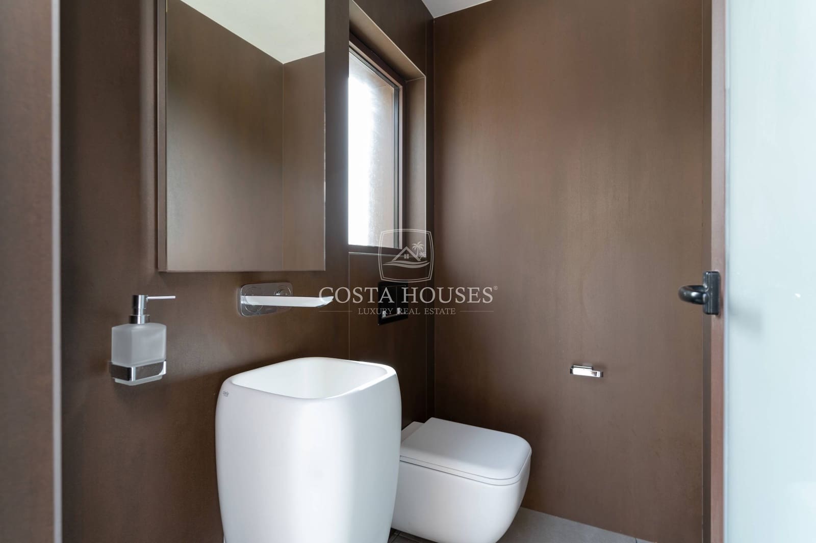 6 slaapkamer Villa te koop in Cumbre del Sol met zwembad garage - € 4.800.000 (Ref: 8864092)