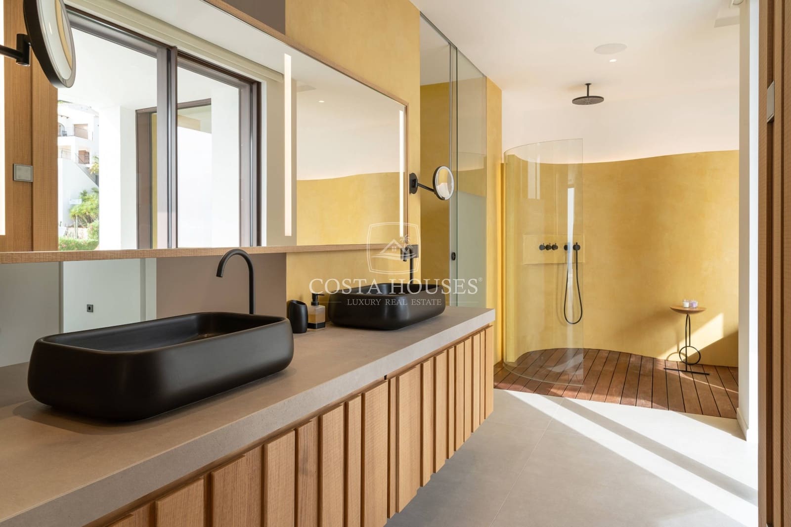 6 slaapkamer Villa te koop in Cumbre del Sol met zwembad garage - € 4.800.000 (Ref: 8864092)