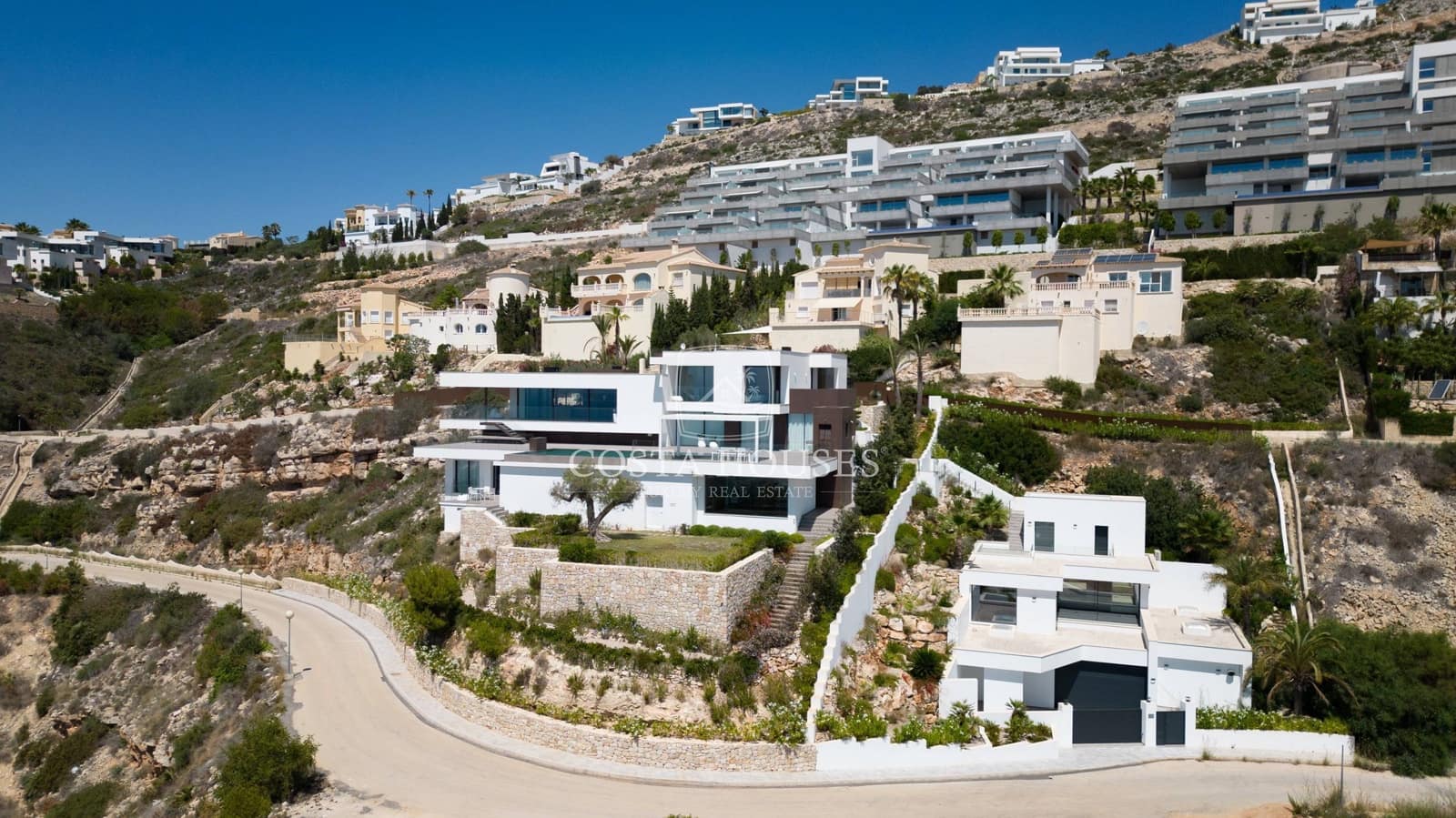 6 soveværelse Villa til salg i Cumbre del Sol med swimmingpool garage - € 4.800.000 (Ref: 8864092)