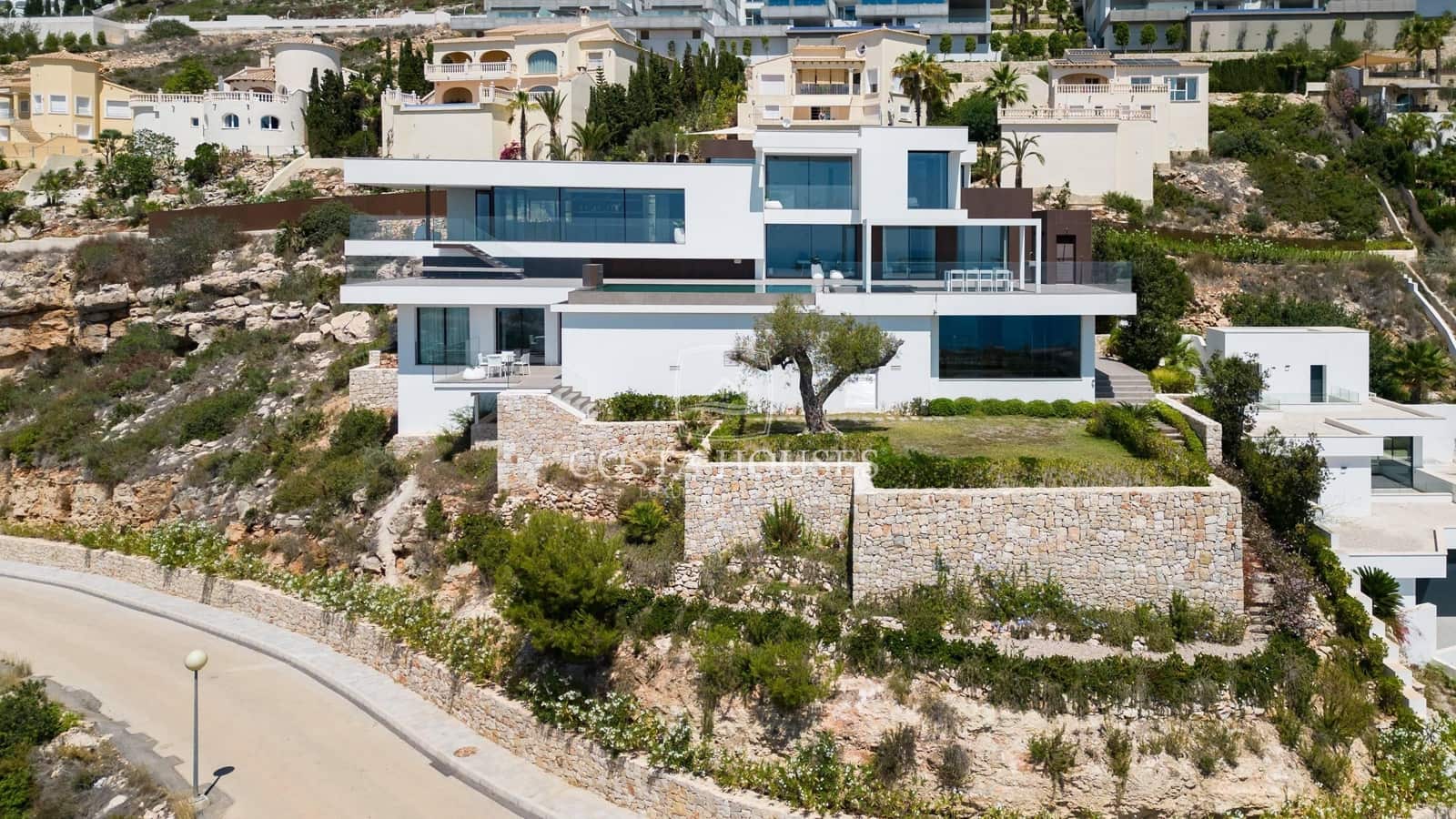 6 soveværelse Villa til salg i Cumbre del Sol med swimmingpool garage - € 4.800.000 (Ref: 8864092)