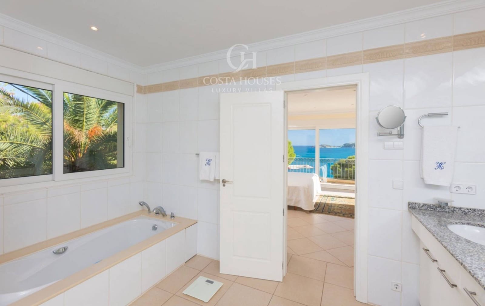 7 makuuhuone Huvila myytävänä paikassa Javea / Xabia mukana uima-altaan 
autotalli - 4 900 000 € (Ref: 8864094)