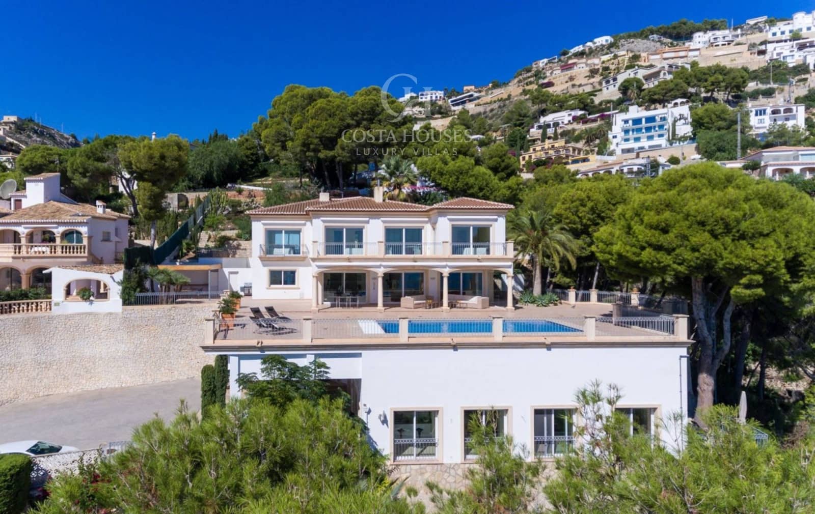 7 makuuhuone Huvila myytävänä paikassa Javea / Xabia mukana uima-altaan 
autotalli - 4 900 000 € (Ref: 8864094)