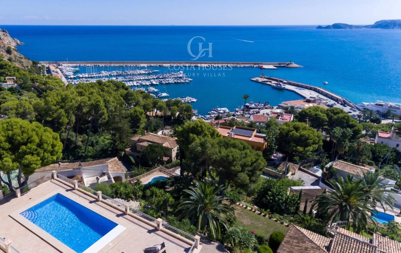 7 makuuhuone Huvila myytävänä paikassa Javea / Xabia mukana uima-altaan 
autotalli - 4 900 000 € (Ref: 8864094)