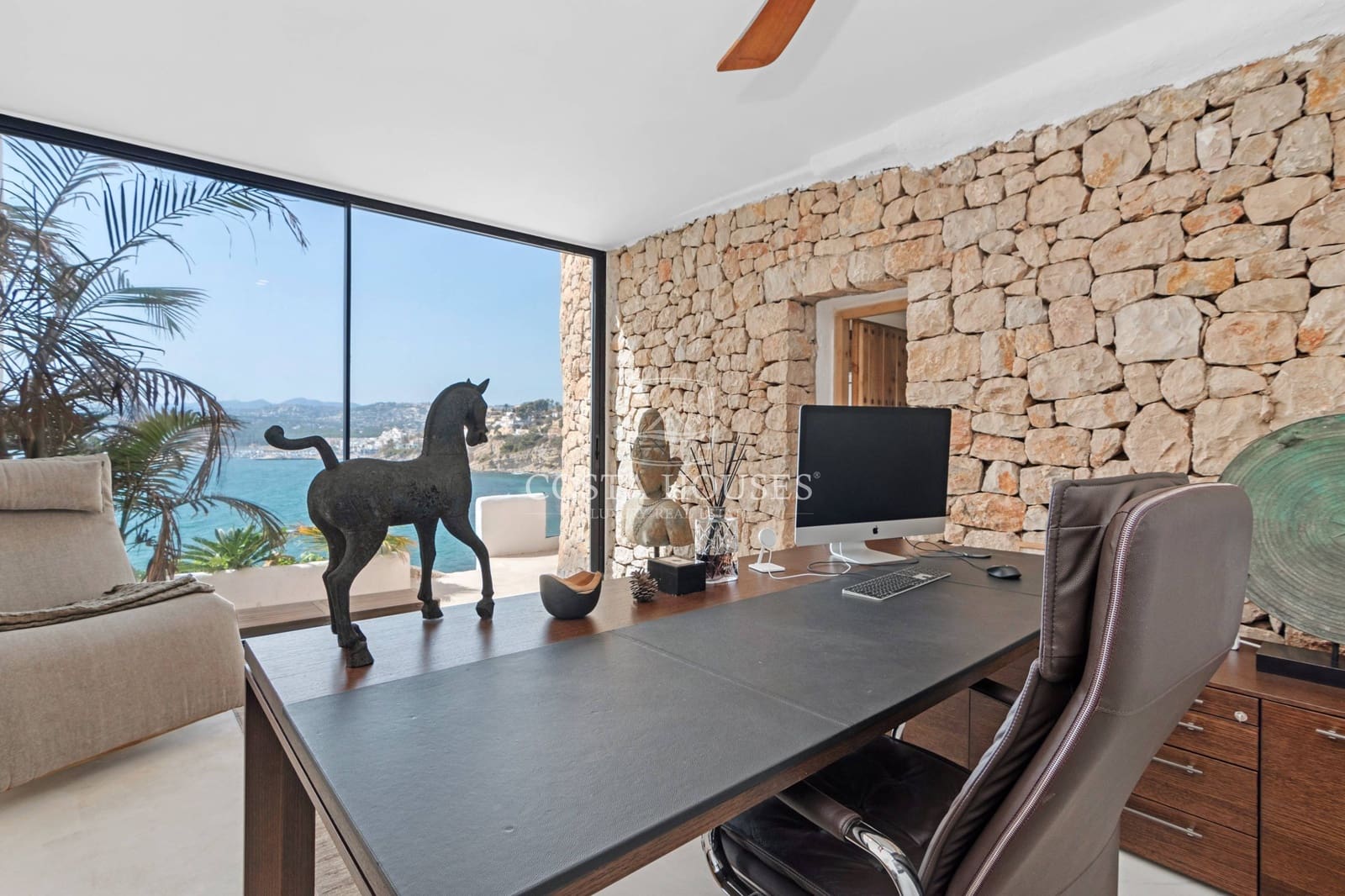 5 bedroom Villa for sale in Moraira with pool - € 5,400,000 (Ref: 8864095)