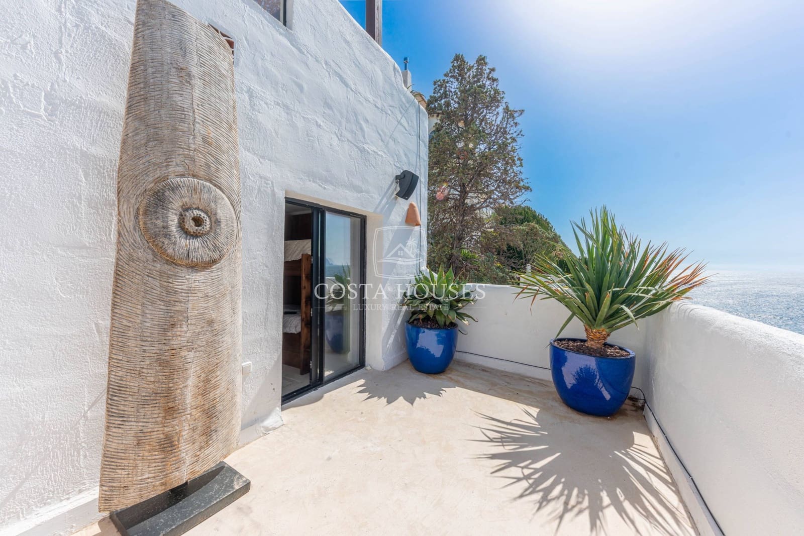 5 bedroom Villa for sale in Moraira with pool - € 5,400,000 (Ref: 8864095)